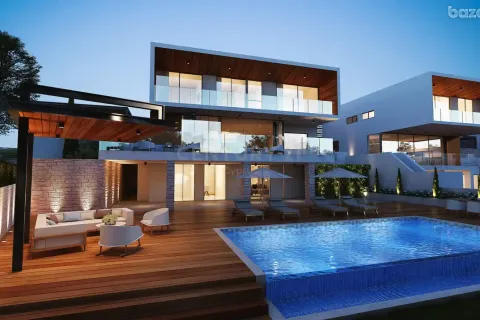 5 bedrooms Villa in Chloraka, Cyprus No. 31924 4