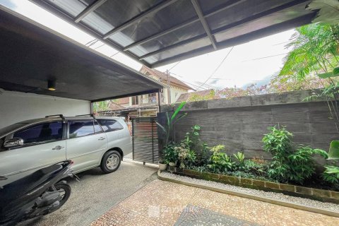 4 dormitorios House en Denpasar, Indonesia No. 22715 12