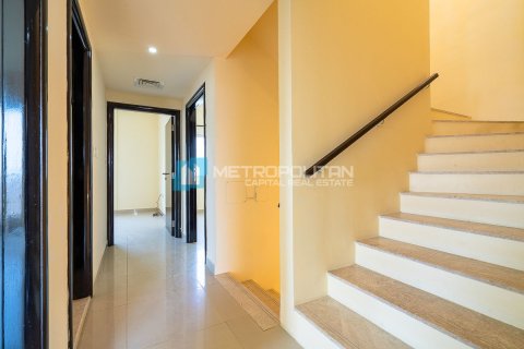 5 bedrooms Villa in Al Reef, UAE No. 7531 8