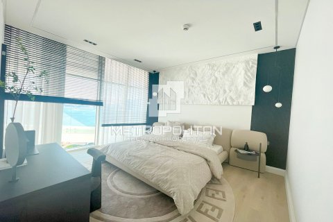 2 bedrooms Apartment in Palm Jumeirah, UAE No. 7586 17