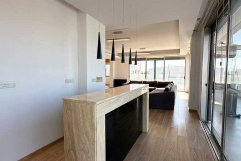 3 bedrooms Penthouse in Limassol, Cyprus No. 63607 9