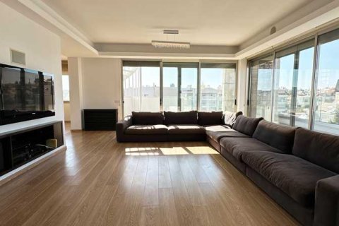 3 bedrooms Penthouse in Limassol, Cyprus No. 63607 7