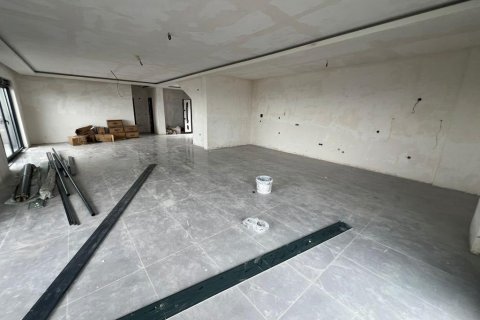 Вилла с 7 комнатами в Тюрклер, Турция №92485 16