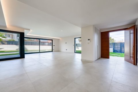 4 dormitorios Villa en Albir, Spain No. 26907 5