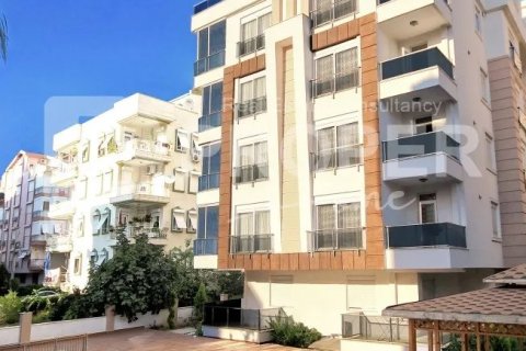 4 rooms Apartment in Konyaalti, Turkey No. 15399 1