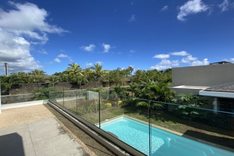 4 bedrooms Villa in Grand Baie, Mauritius No. 60840 13