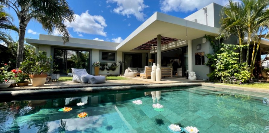 3 bedrooms Villa in Balaclava, Mauritius No. 60852