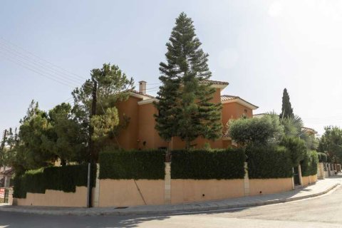 5 dormitorios Villa en Mouttagiaka, Cyprus No. 31996 1