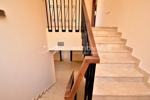 4 bedrooms Villa in Al Raha Golf Gardens, UAE No. 3697 9