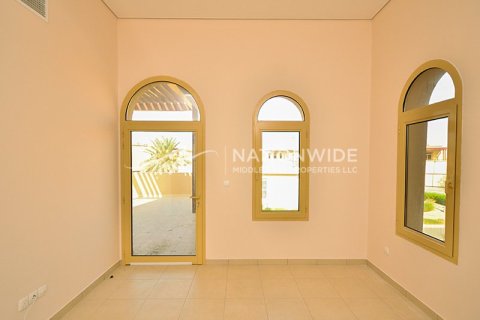 4 dormitorios Villa en Al Raha Golf Gardens, UAE No. 3697 3