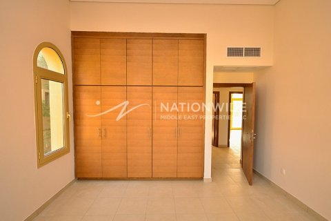 4 bedrooms Villa in Al Raha Golf Gardens, UAE No. 3697 4