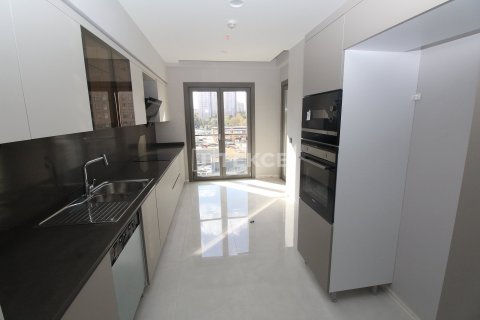 1+1 Apartment in Istanbul, Turkey No. 22125 22