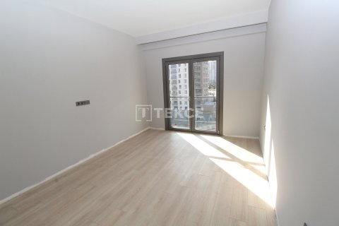 1+1 Apartment in Istanbul, Turkey No. 22125 18