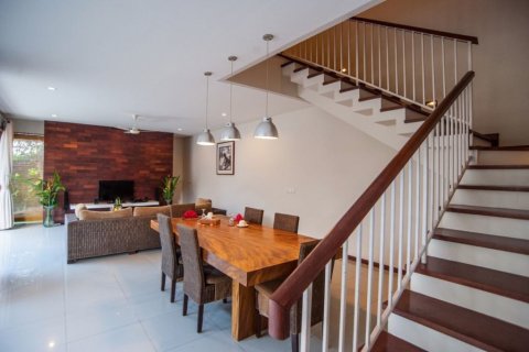 2 bedrooms Villa in Seminyak, Indonesia No. 23089 2