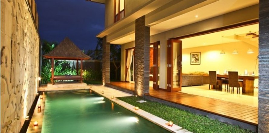 2 bedrooms Villa in Seminyak, Indonesia No. 23089