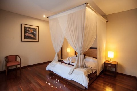 2 bedrooms Villa in Seminyak, Indonesia No. 23089 3