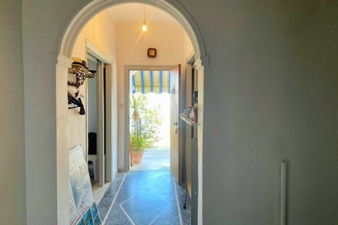 90m² House à Corfu, Greece No. 59643 18