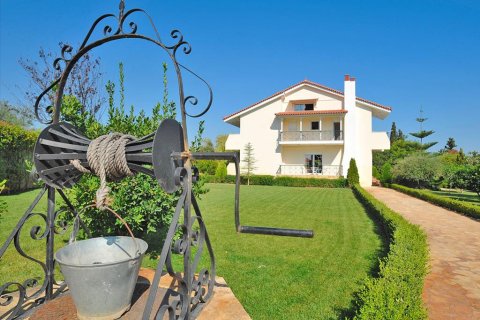 5 bedrooms Villa in Xylokastro, Greece No. 59638 1