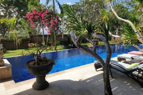 5 bedrooms Villa in South Kuta, Indonesia No. 22663 8