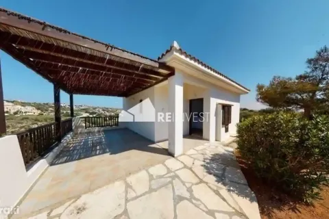 3 bedrooms House in Pissouri, Cyprus No. 31916 4