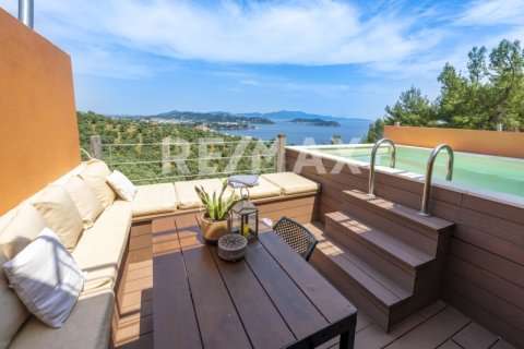 381m² Hotel in Skiathos, Greece No. 27957 3