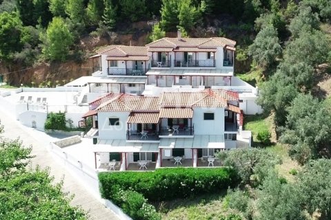 18 bedrooms Hotel in Skiathos, Greece No. 27959 1