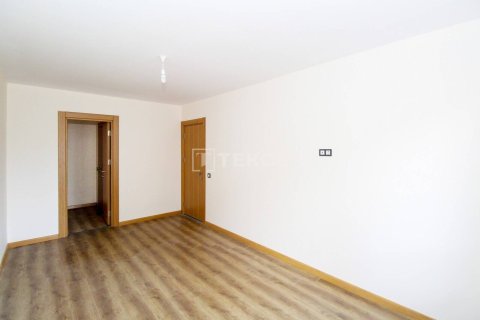 3+1 Apartment en Istanbul, Turkey No. 14136 13