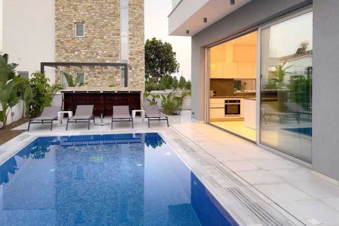 4 bedrooms House in Ayia Napa, Cyprus No. 42882 4