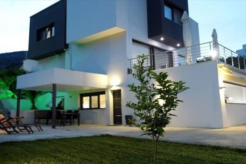 6 bedrooms Villa in Kavala, Greece No. 56748 4