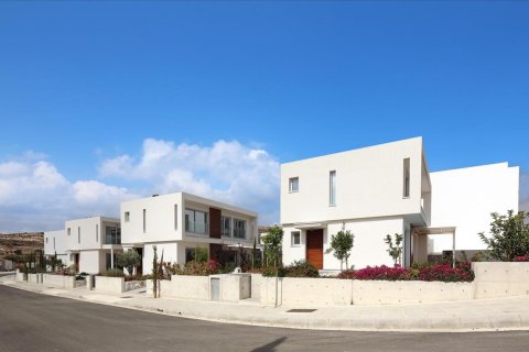 3 dormitorios Villa en Paphos, Cyprus No. 50886 2