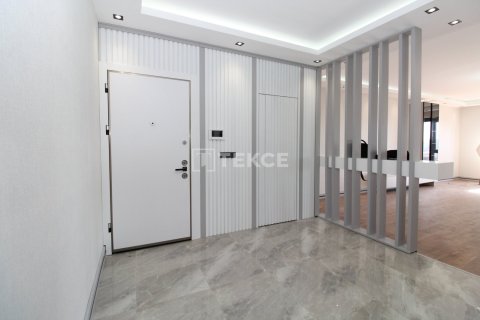 4+1 Apartment in Ankara, Turkey No. 12588 25