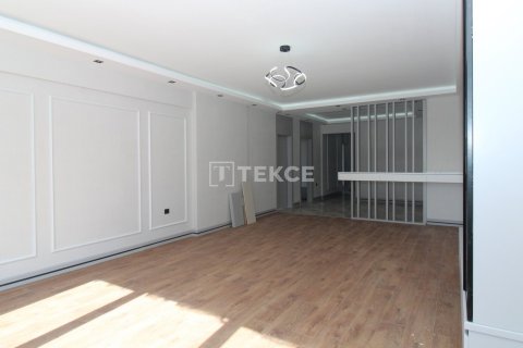 4+1 Apartment in Ankara, Turkey No. 12588 6