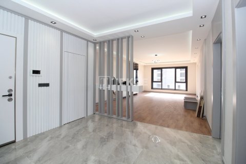 4+1 Apartment in Ankara, Turkey No. 12588 26