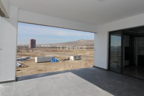 4+1 Apartment in Ankara, Turkey No. 12588 24