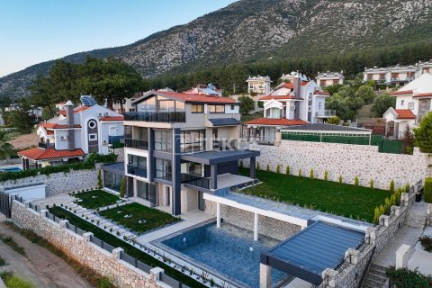 4+1 Villa en Fethiye, Turkey No. 12164 13