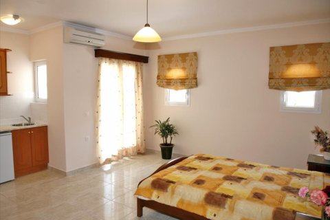 1600m² Hotel in Zakynthos, Greece No. 49311 4