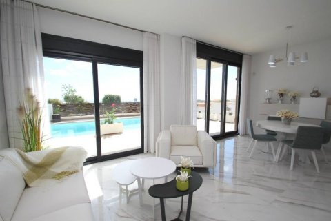 168.00m² Villa à Campoamor, Spain No. 25118 6