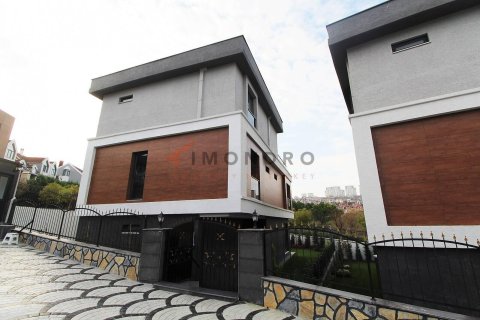 5+1 Villa en Basaksehir, Turkey No. 17446 29