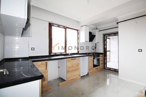 4+1 Appartement à Eyup, Turkey No. 17440 18