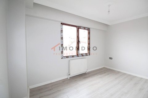 4+1 Appartement à Eyup, Turkey No. 17440 3