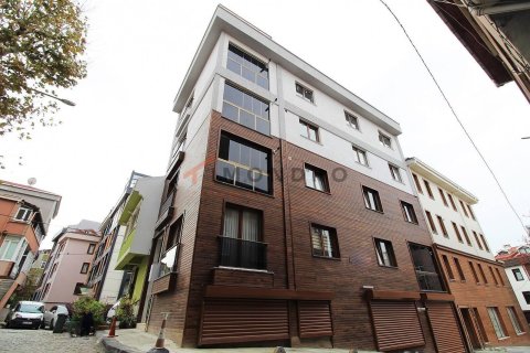 4+1 Appartement à Eyup, Turkey No. 17440 1