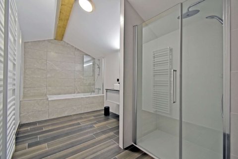 3 bedrooms Apartment in Huez, France No. 67446 8