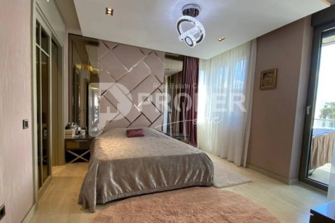 5 rooms Apartment in Konyaalti, Turkey No. 16191 17