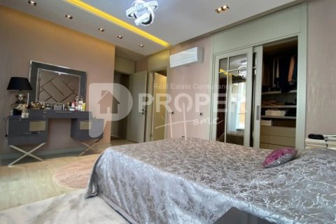 5 rooms Apartment in Konyaalti, Turkey No. 16191 18