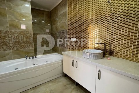 6 rooms Villa in Alanya, Turkey No. 12375 10