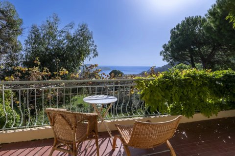 5 bedrooms Villa in Villefranche-sur-Mer, France No. 70551 4