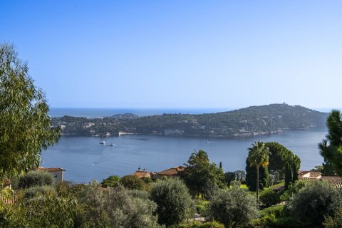 5 bedrooms Villa in Villefranche-sur-Mer, France No. 70551 3