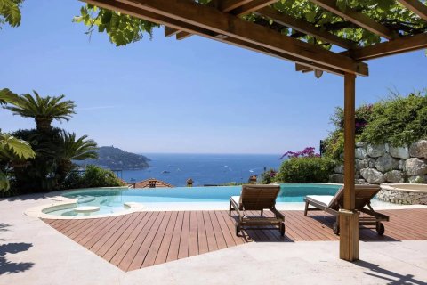 4 bedrooms Villa in Villefranche-sur-Mer, France No. 68129 2