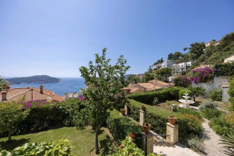 4 bedrooms Villa in Villefranche-sur-Mer, France No. 68129 15