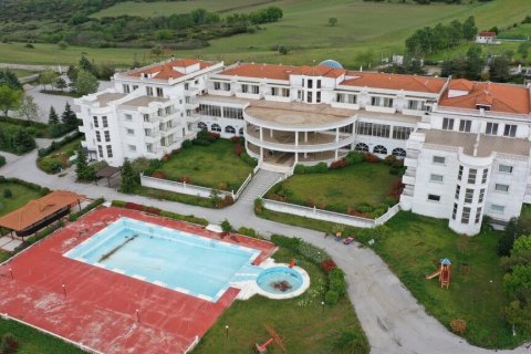 4390m² Hotel in Oraiokastro, Greece No. 55600 2